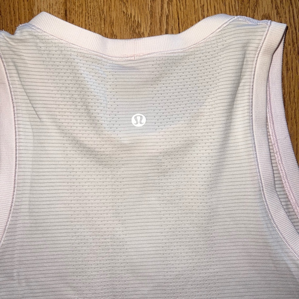 Lululemon Tank Top - Picture 4 of 4